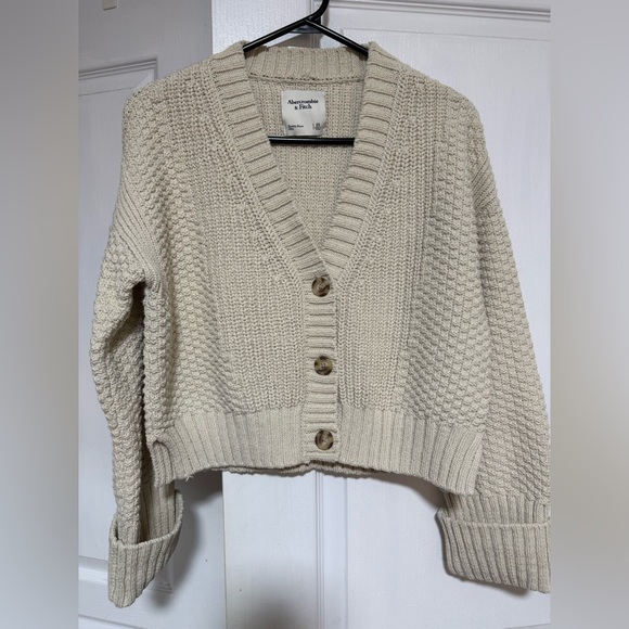 Abercrombie & Fitch Women's Beige Cardigan - Picture 1 of 3